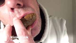 guy with turd in his mouth HD