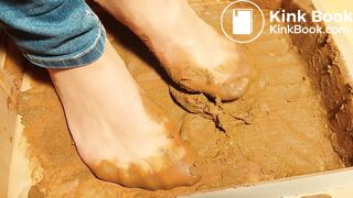 disgusting asian in sexy pantyhose shit 4