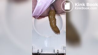 Poop in slo-mo