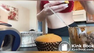 Hot girl making shit cupcakes