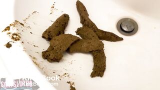 Sniff the Shit from Her Big Ass