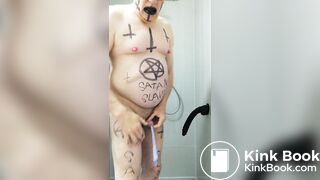 Satan slave is ready for a satan session