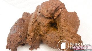 Fat Trans Woman Takes a Sloppy Shit