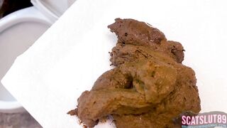 Fat Trans Woman Takes a Sloppy Shit