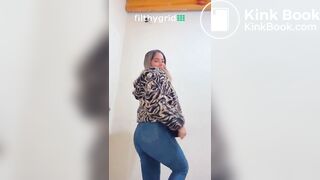 Buaty Latina Scat
