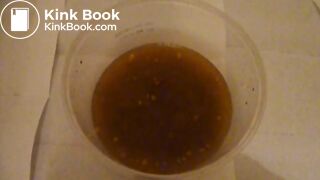 German fag‘s first time playing with shit