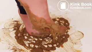 sexy asian milf nyloned feet dogo scat dirty 1