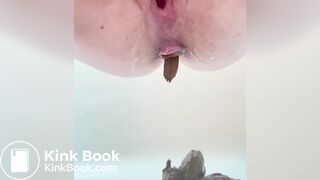 Shitting before husband comes home