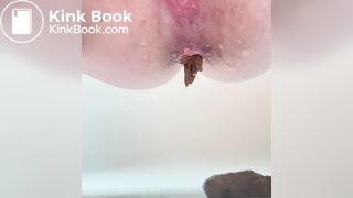 Shitting before husband comes home