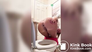 Hot Blonde Shit Scat 2.