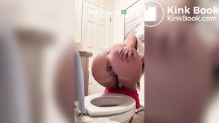 Hot Blonde Shit Scat 2.