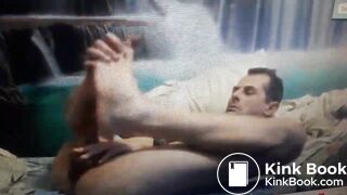 toejober self footjob