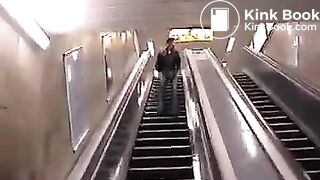 PPG - Dany subway jeans wetting