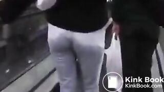 PPG - Dany public jeans wetting #4