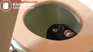 pissing subs fetishmegastore