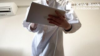 の授業中におしっこが行きたくなり必死に我慢し、人気がないところで、、、