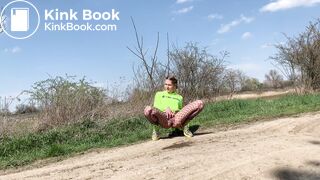 TRIPLE PISSING- Instagram: ClaudiaMacc7