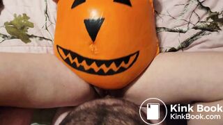Sexy pregnant pumpkin squirting on big cock