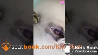 close up shitting - video 2