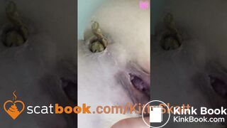 close up shitting - video 2