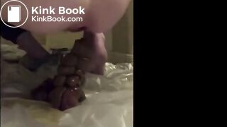 BEST COMPILATION OF GIRLS STRAINING TO POOP HARD 5