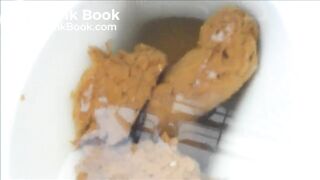 Girl pooping on toilet - video 328