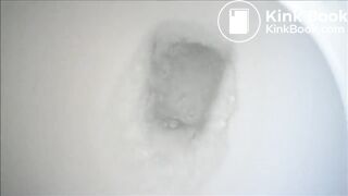 Girl pooping on toilet - video 328