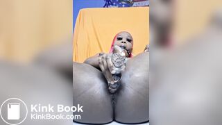 Ebony stuffs pussy with shit Xymz