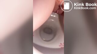 toilet peep - video 2