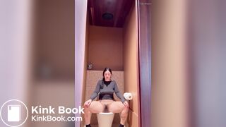 Hot as Babe pooping in Hotel Toilet
