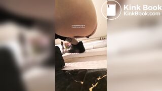 Girl pooping in public toilet3