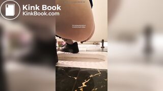 Girl pooping in public toilet3