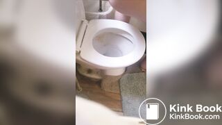 Shitting a huge load in toilet~