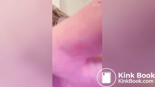 Blackras poops her panties squatted over bathtub