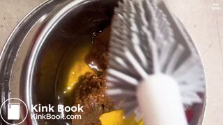 Toilet POV - video 18