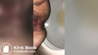 Czech girl shitting in toilet 2