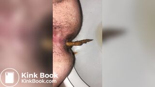 Czech girl shitting in toilet 2