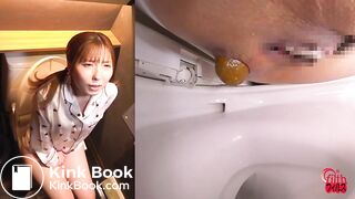 Pretty Japanese girl Pooping