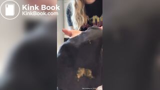 Aussie chick dropping shit