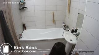 BIG BOOBS GIRL POOP AND FARTS