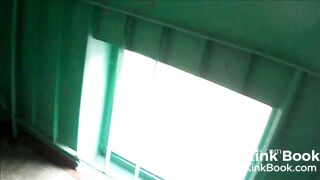 Girl shitting and farting - video 2