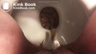 TOILET POO CLOSE.UP