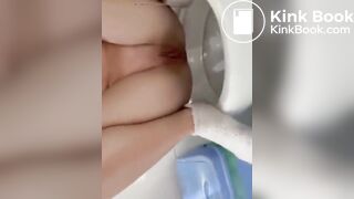 Girls poop too video 7