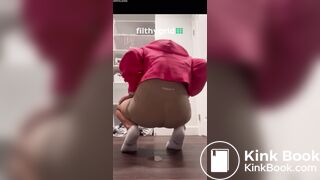 Messing Spandex Shorts - video 2