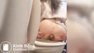 Girls poop too video 8