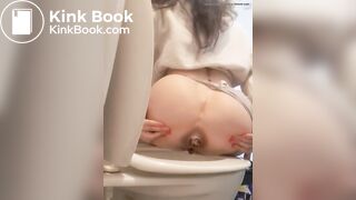 Girls poop too video 8