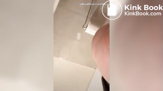 Ex Girlfriend laughing at her footlong turd