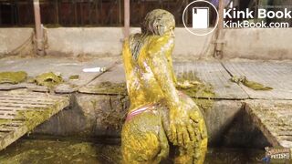 ... Maddison Clumsy In Cow Dung