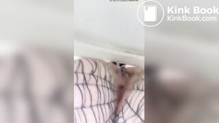 She shitting - video 2