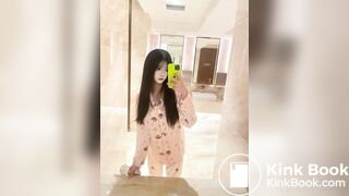 Chinese cute girl diarrhea accidentally